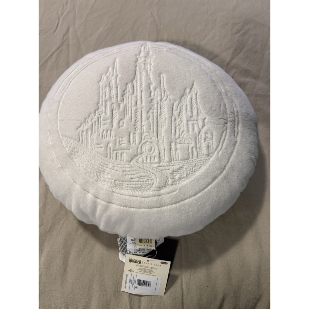 Wicked Katie Kime‎ Impressed White Emerald City Round Throw Pillow